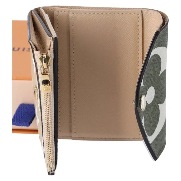 Louis Vuitton M67640 Monogram Giant Portefeuille Zoe Khaki Trifold Wallet w Box - Picture 11 of 16